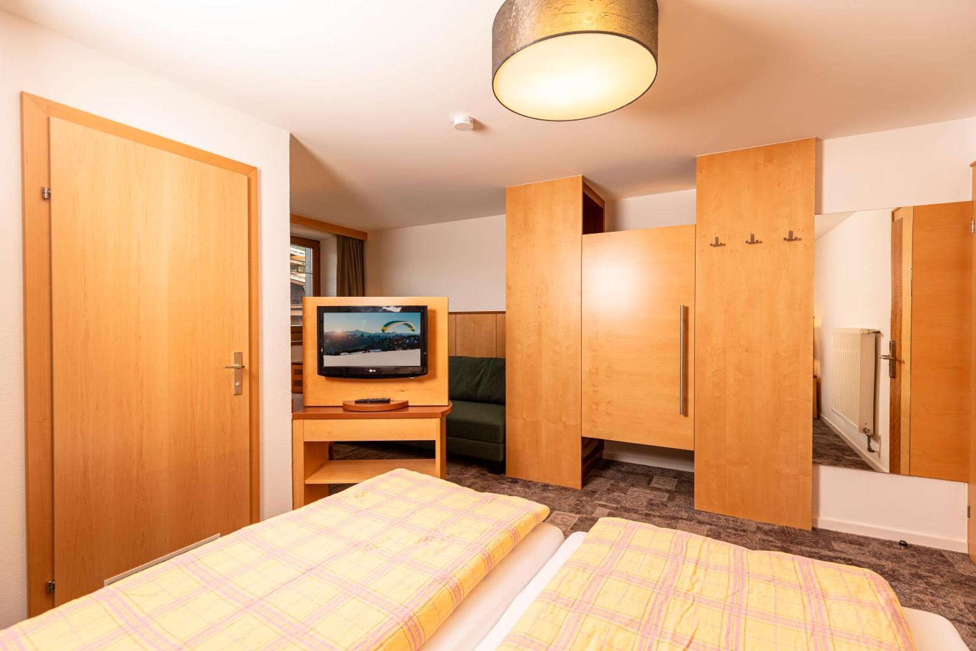 Hotel-Garni Pramstraller Mayrhofen Dış mekan fotoğraf