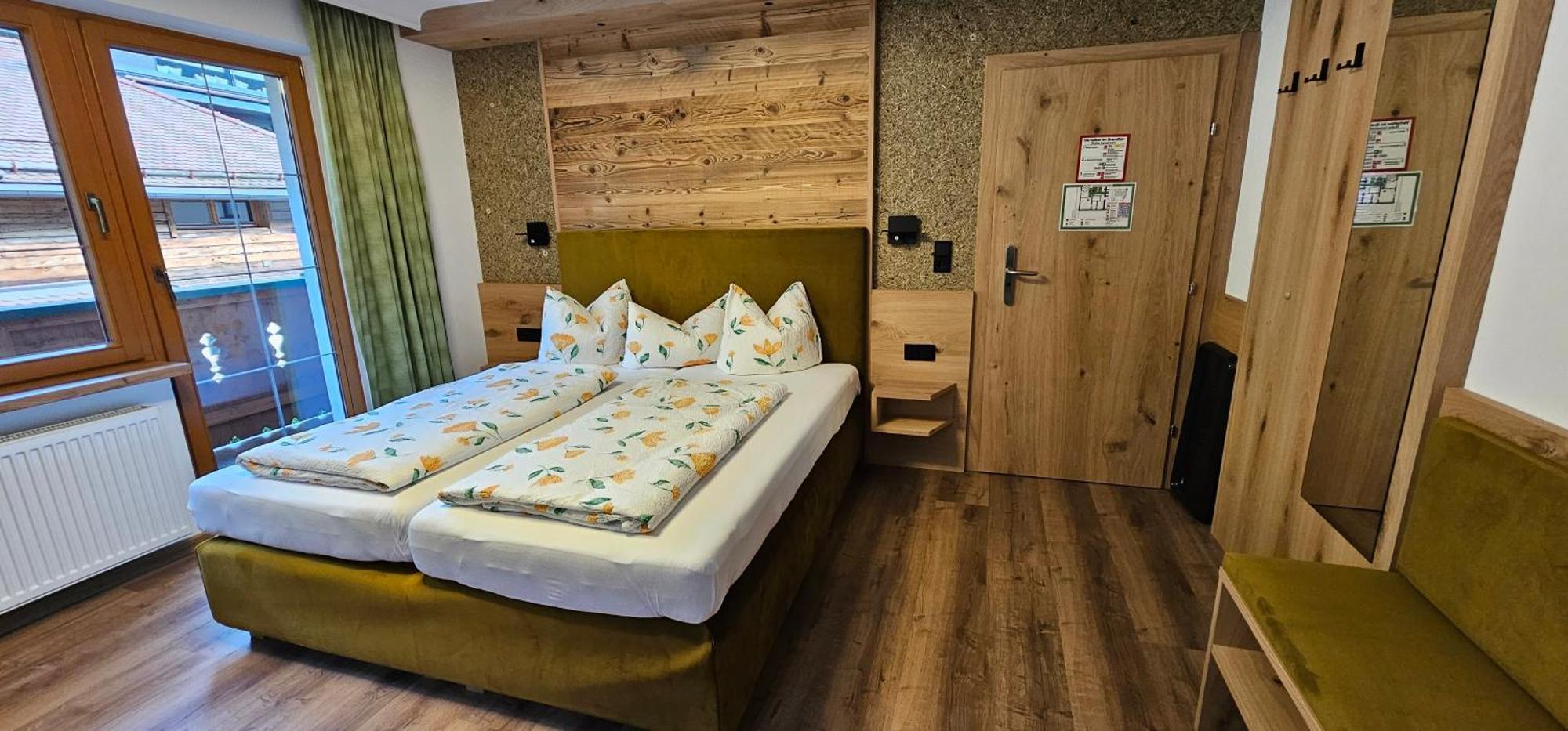 Hotel-Garni Pramstraller Mayrhofen Dış mekan fotoğraf